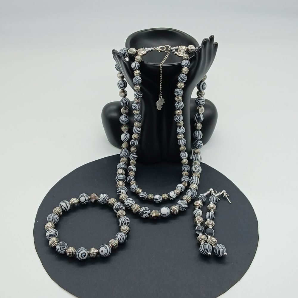 100 Parure Complète Bijoux Agate Blanc-Noir
