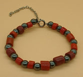bracelet-mixte-gris-rouge-anna-chris1
