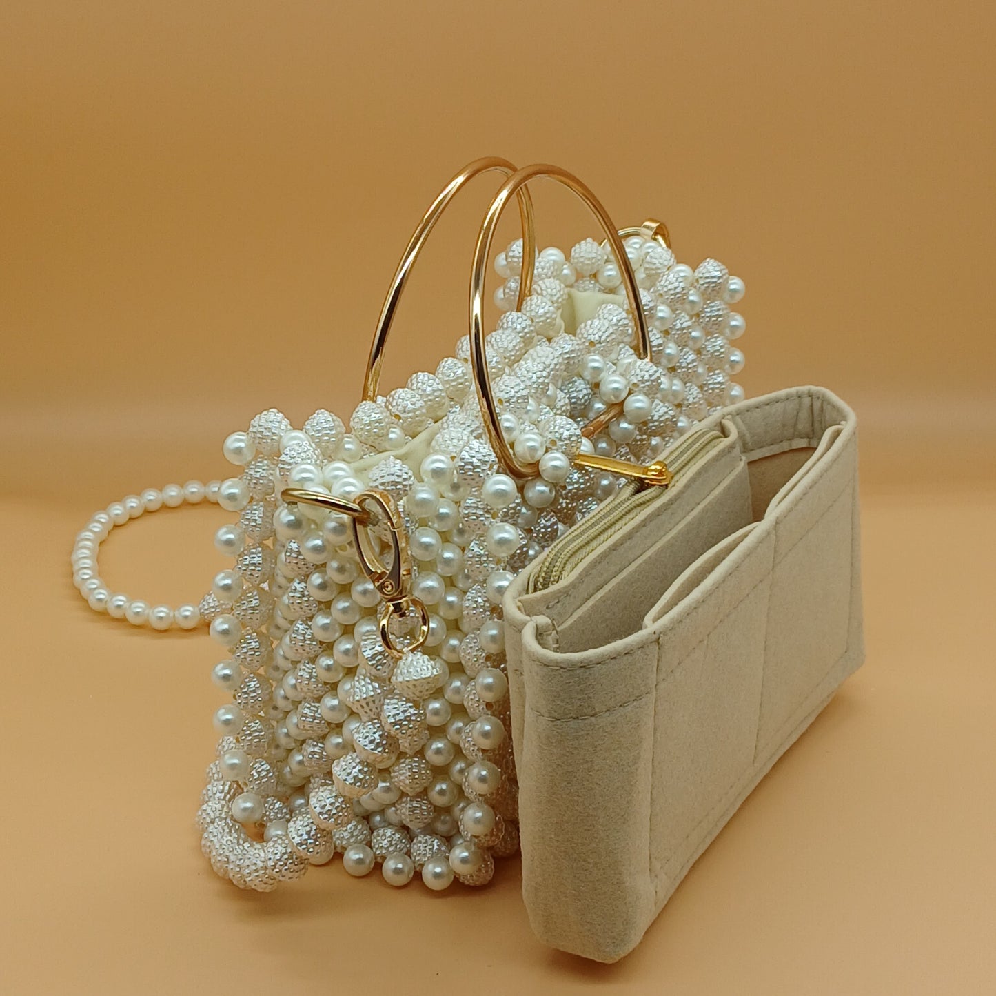 sac_main_perles_sultana_tresor_anna_chris_2